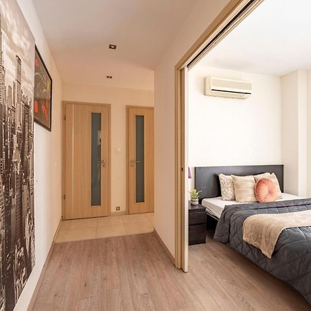 Exclusive Central Suite With Balcony By Prestige Homes Budapeste Exterior foto