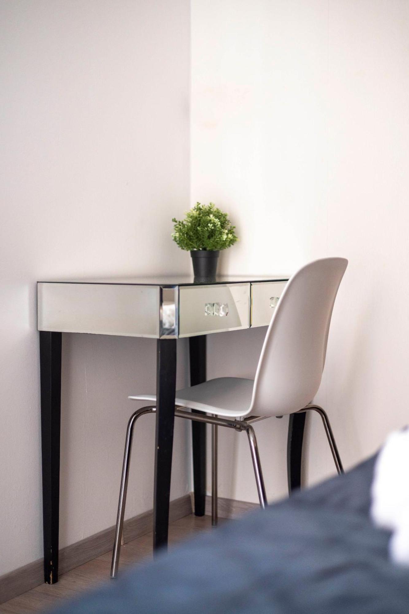 Exclusive Central Suite With Balcony By Prestige Homes Budapeste Exterior foto