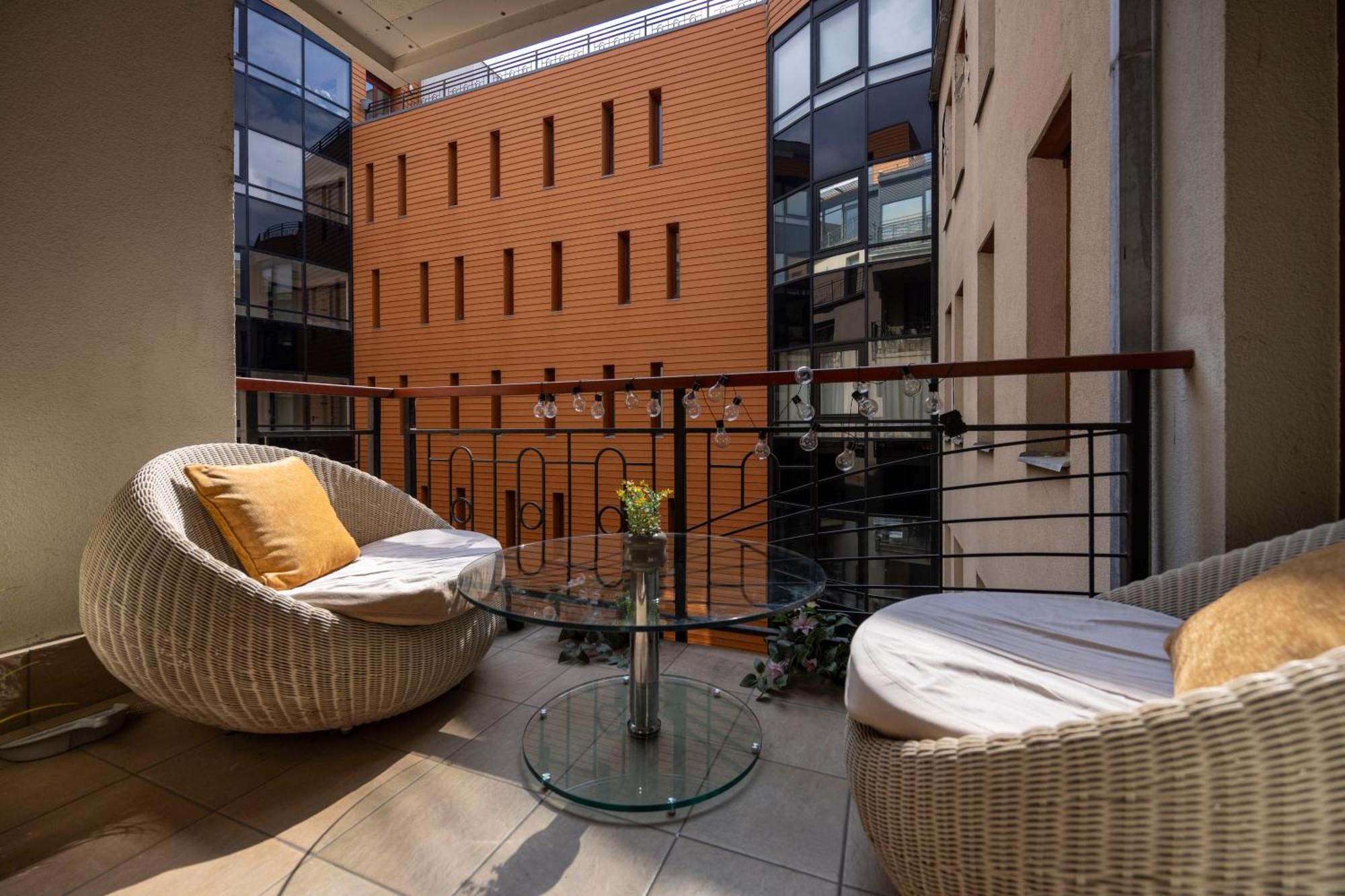 Exclusive Central Suite With Balcony By Prestige Homes Budapeste Exterior foto